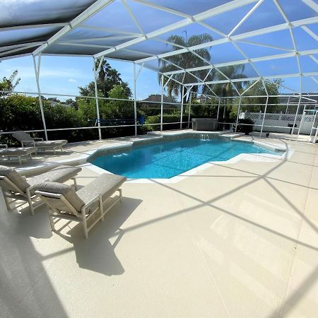 Mickeys Pearl - Phenomenal 7Br With 4 Master Suites Privacy Pool & Hot Tub Gas Bbq - 2 Miles To Disney Orlando Buitenkant foto