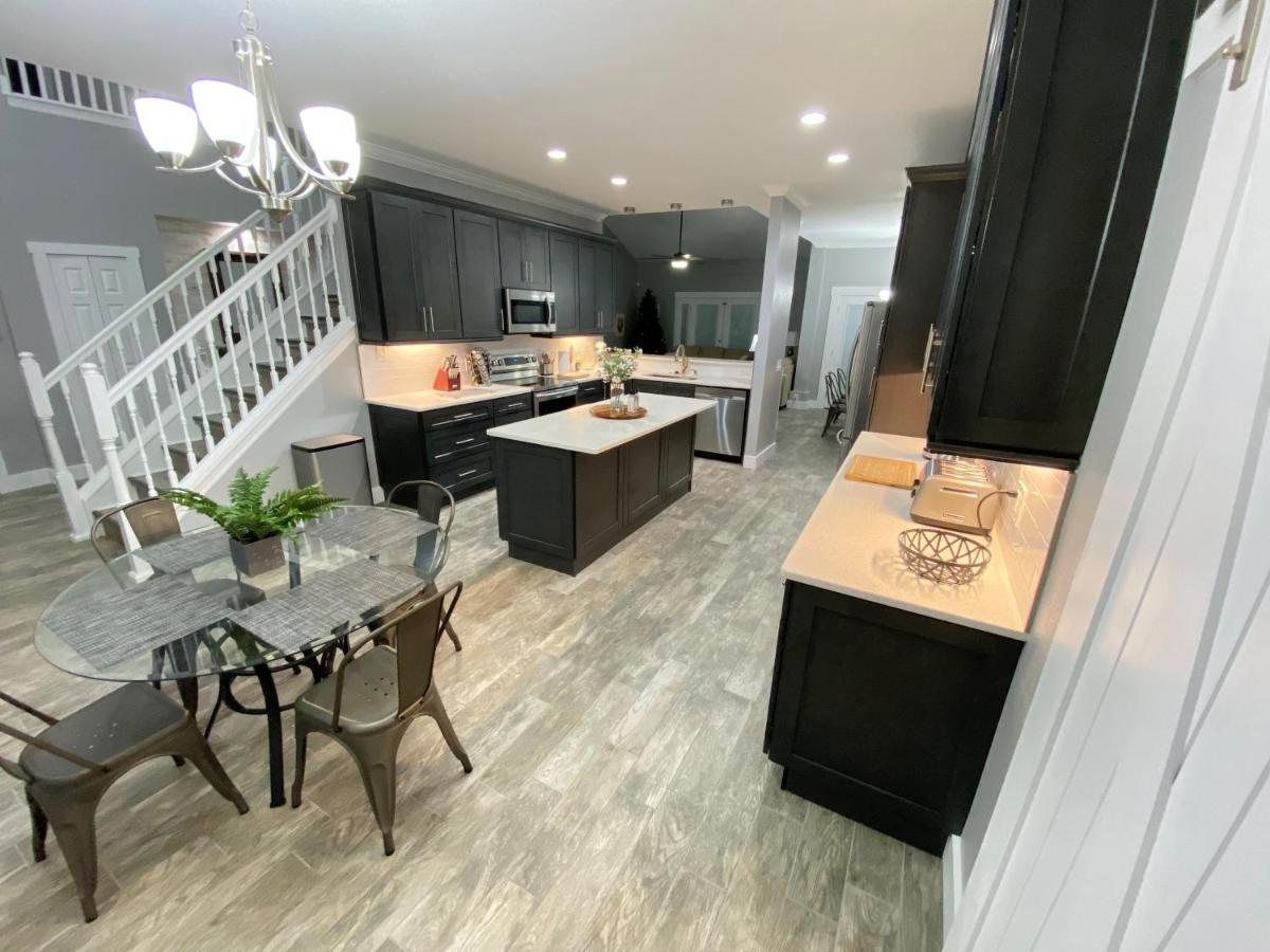 Mickeys Pearl - Phenomenal 7Br With 4 Master Suites Privacy Pool & Hot Tub Gas Bbq - 2 Miles To Disney Orlando Buitenkant foto
