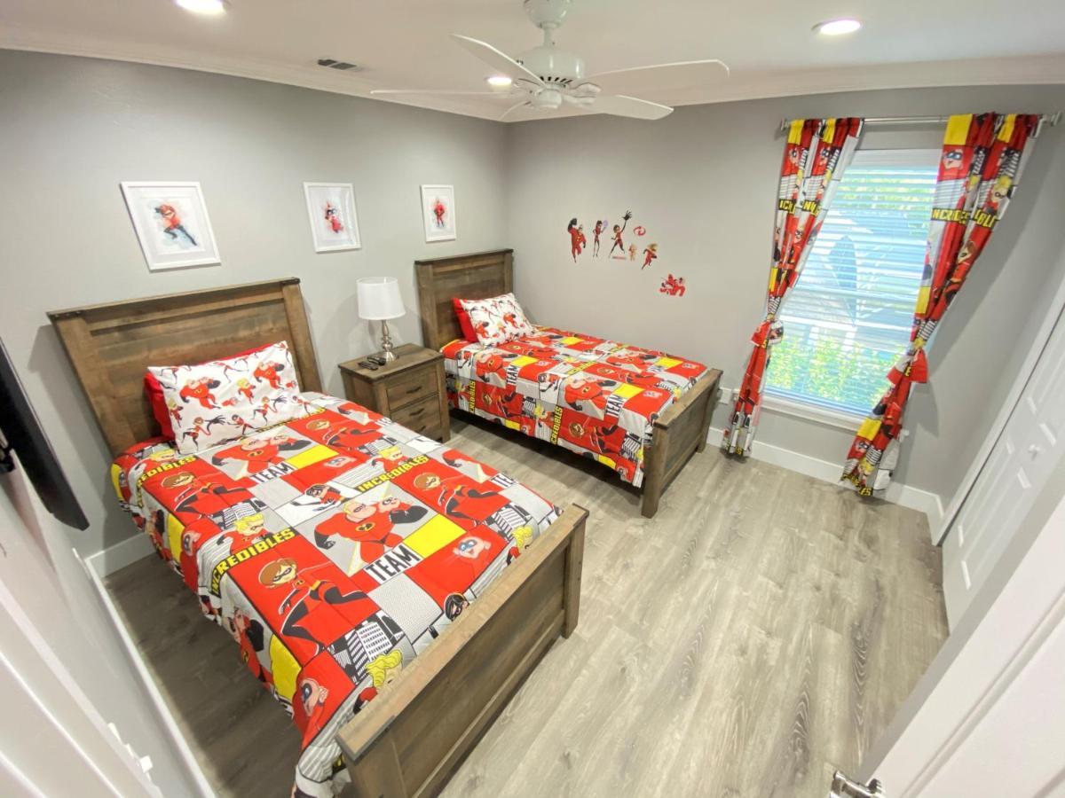Mickeys Pearl - Phenomenal 7Br With 4 Master Suites Privacy Pool & Hot Tub Gas Bbq - 2 Miles To Disney Orlando Buitenkant foto